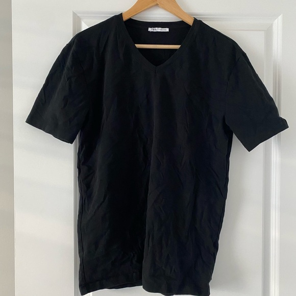 Zara men’s t-shirts bundle (3 for 1) - Picture 3 of 5